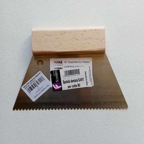 Spatola dentata art. S/411 da 18cm per colla impugnatura di legno