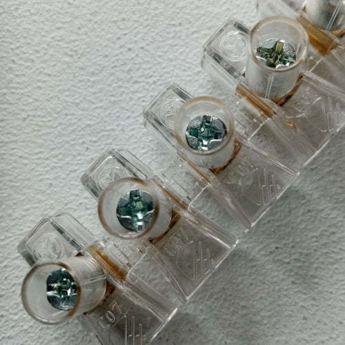 Morsetti unipolari da 4,0mmq connettori trasparenti in stecca da 10 pezzi cadauno