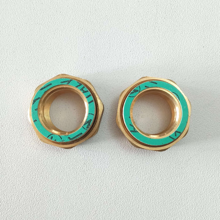 Bocchettone in ottone F 1"1/2 x F 1" per circolatore - 1 coppia