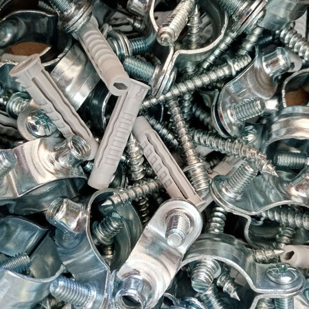 Collare reggitubo collarino zincato per fissaggio a muro tubo rame multistrato