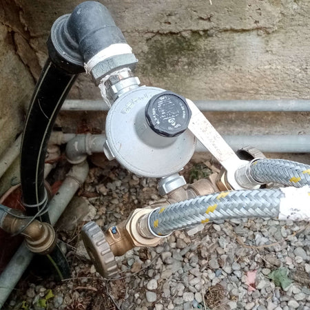 Flessibile gas da 1/2" x 50cm per bombola attacco femmina femmina - 2 guarnizioni incluse