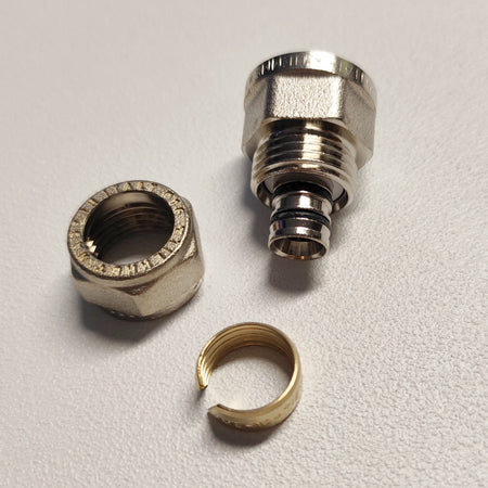 Raccordo 16x1/2'' diritto F femmina a stringere per tubo multistrato