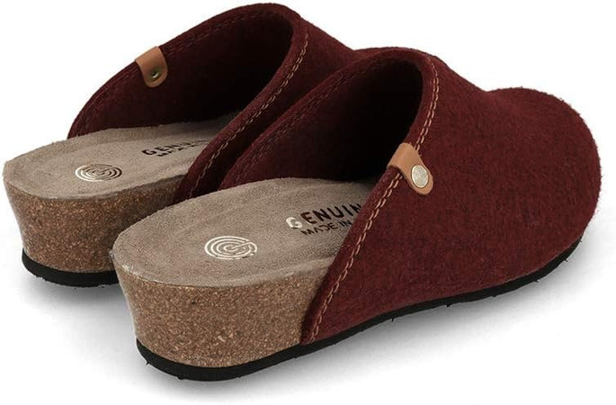 Zoccoli Bio Genuins in feltro color bordeaux. Rosso
