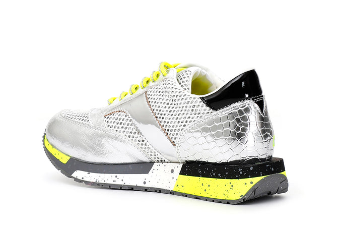SNEAKER IN SIMILPELLE LAMINATA E RETE GLITTER