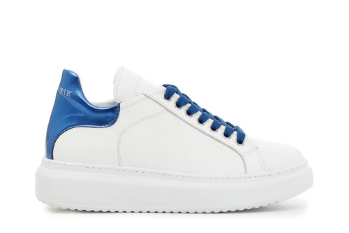 SNEAKERS IN PELLE CON LACCI COLORATI