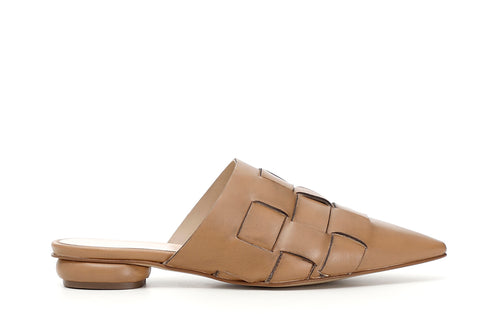 SABOT IN PELLE INTRECCIATA A MANO