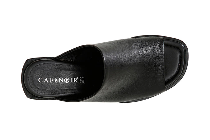 SABOT IN PELLE LAVATA