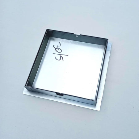 Sigillo 700 x 700 x H 80mm chiusino di lamiera zincata pesante da incasso