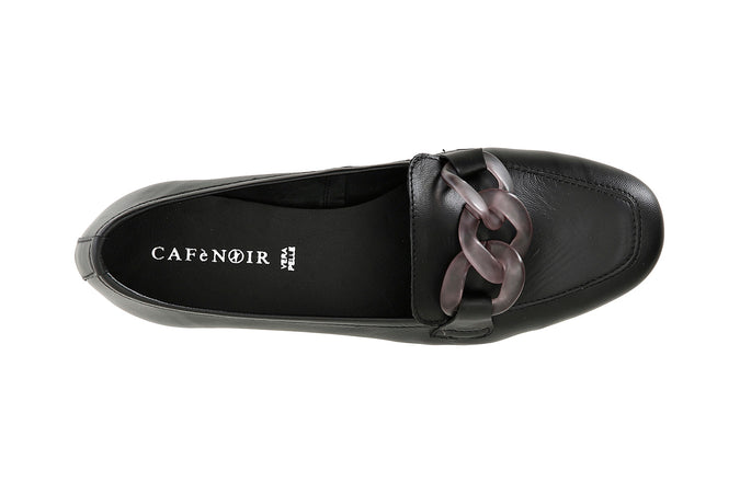 MOCASSINO IN PELLE CON CATENA