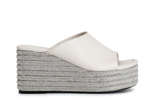 CIABATTA IN NAPPA CON ZEPPA STRASS