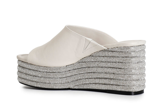 CIABATTA IN NAPPA CON ZEPPA STRASS