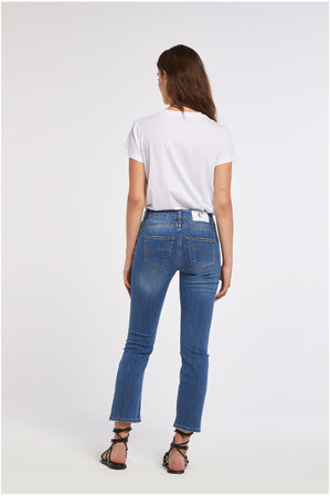 PANTALONE SLIM CON ROTTURE