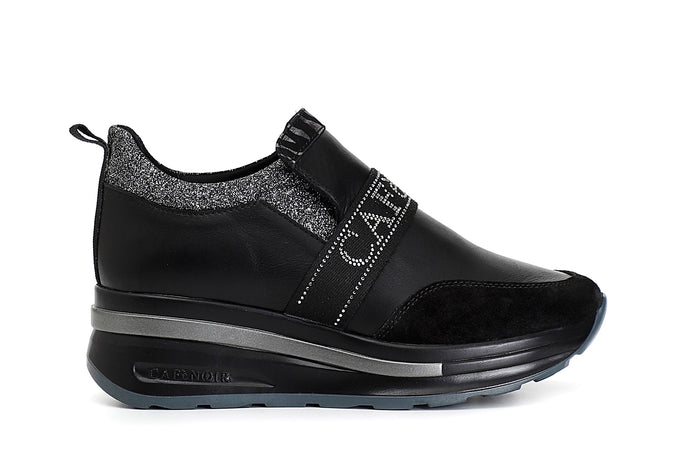 SLIPON IN PELLLE CON FASCIA LOGO STRASS
