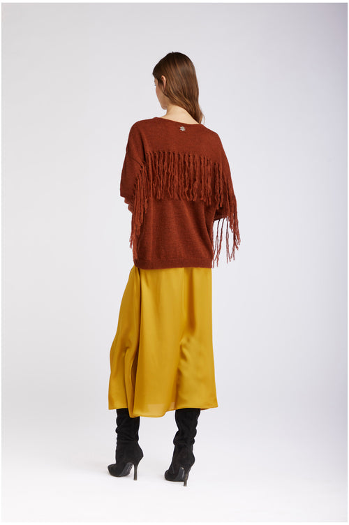 MAGLIONE MISTOALPACA CON FRANGE ALLE MANICHE E DAVANTI