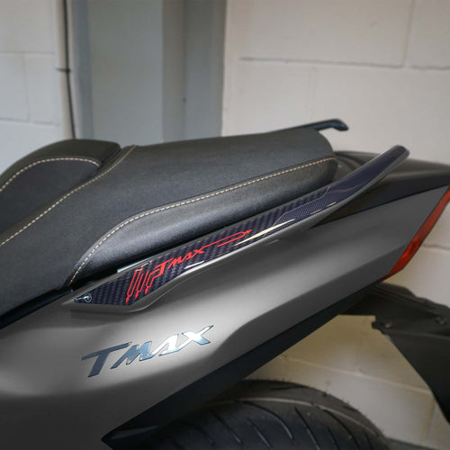 Adesivi 3D Protezione maniglie senza bauletto compatibili con Yamaha Tmax 2022-5