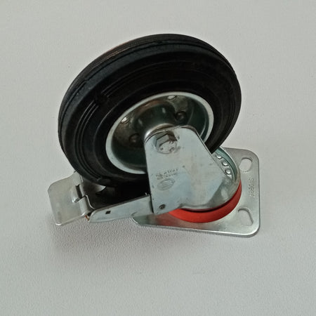 Ruota in gomma da 80mm standard con piastra girevole e freno