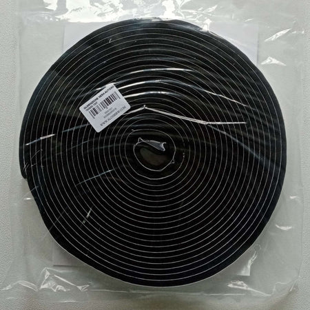 Guarnizione da 5 x 15mm lunghezza 10mt in gomma nera espansa autoadesiva