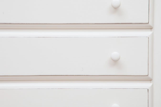 Biscottini Comò Country Biscottini legno tiglio finitura bianca anticata 100x48x85