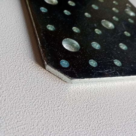 Piastra 4x120x300mm super pesante diritta con angoli smussati zincata bianca