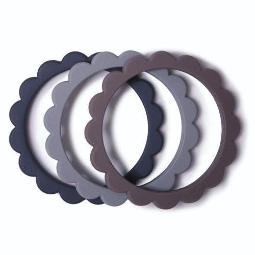 Brac. Massaggiagengive 3 In 1 Flower Steel-Dove Gray-Ston 7.5X7.5X0.5 Cm Mushie