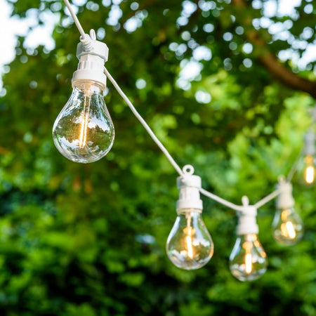 Catena prolungabile da 10 lampadine con filamenti bianco caldo per esterni 5,5 mt