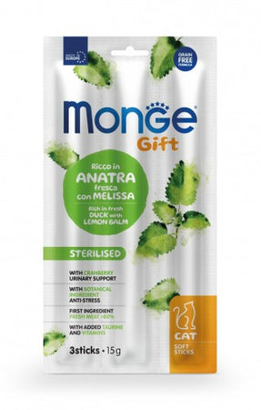 Monge Gift Sterilised Gatto Anatra con Melissa e Mirtilli Rossi Sticks 15gr