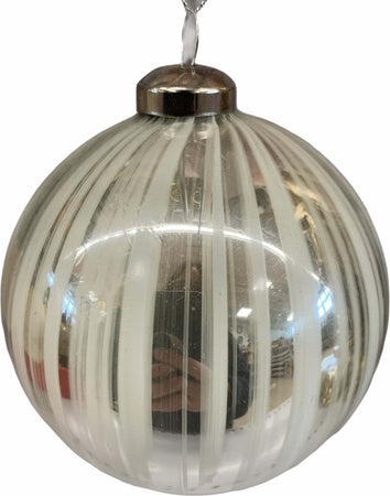 5 palline natalizie in vetro Argento Spennellate da Ø 10 cm, Pendaglio Tinta Unita Casa e cucina/Decorazioni per interni/Addobbi e decorazioni per ricorrenze/Decorazioni natalizie/Addobbi e decorazioni/Palle e palline MagiediNatale.it - Altamura, Commerciovirtuoso.it