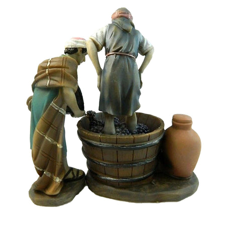 Scena pigiatura uva h 15 cm in poliresina personaggio per presepe agricoltore natività