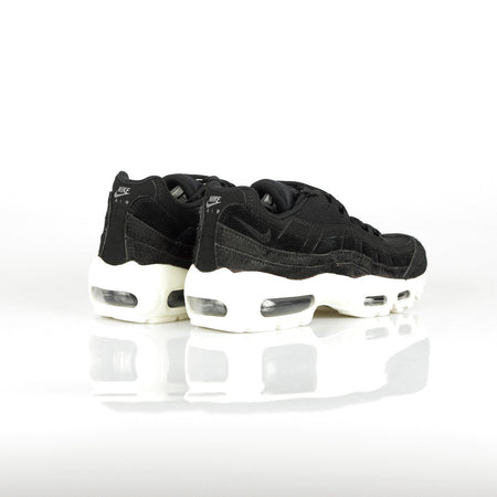 Nike Scarpa Bassa Donna Wmns Air Max 95 Lx Black/black/dark Grey/sail da donna