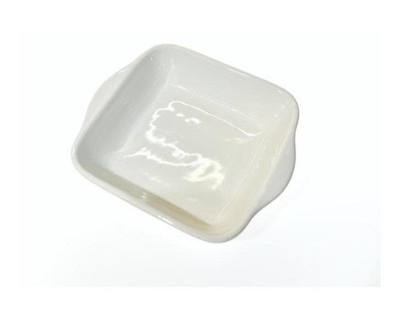 M HOME - 1 PIROFILA QUADRATA RIGATA BIANCA CON MANICI 25X21.5X6.5 CM