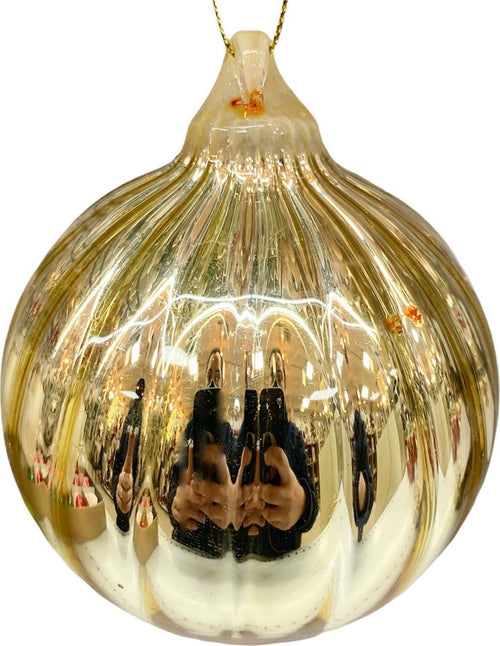 6 palline natalizie in vetro Oro Lucido a spicchi da Ø 8 cm, Pendaglio Tinta Unita Casa e cucina/Decorazioni per interni/Addobbi e decorazioni per ricorrenze/Decorazioni natalizie/Addobbi e decorazioni/Palle e palline MagiediNatale.it - Altamura, Commerciovirtuoso.it