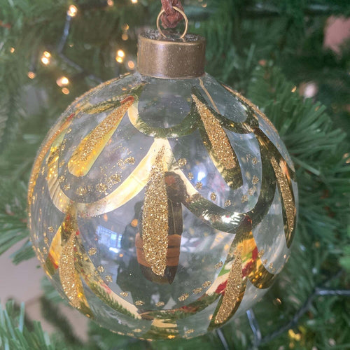 6 palline natalizie in vetro Trasparente con Festoni da Ø 10 cm, Pendaglio Decorato Casa e cucina/Decorazioni per interni/Addobbi e decorazioni per ricorrenze/Decorazioni natalizie/Addobbi e decorazioni/Palle e palline MagiediNatale.it - Altamura, Commerciovirtuoso.it