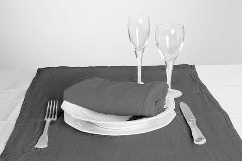 6 Tovaglioli Da Tavola 100% Puro Lino Grigi Antracite 45x45 Cm Tovagliolo Lavato Delavè Stone Washed Morbido Resistente Elegante Made In Italy Grigio Antracite Casa e cucina/Tessili per la casa/Tessili da cucina/Tovaglioli Vanita di raso - Sesto San Giovanni, Commerciovirtuoso.it