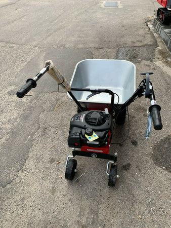 Motocarriola "Edvige" a benzina ideale per tutte le operazioni dell'orto