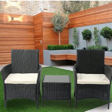Set da Giardino 2 Poltrone 1 Tavolino Rattan Intrecciato Grigio e Cuscini Beige