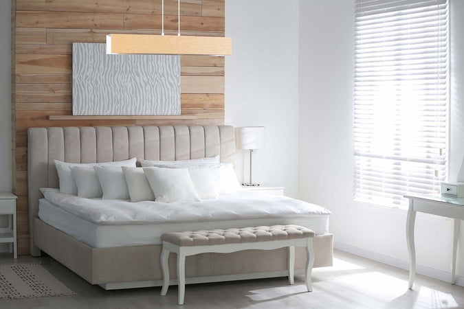 Lampadario 3 Luci Carlo In Acciaio Bianco Corpo Rettangolare E Legno Naturale