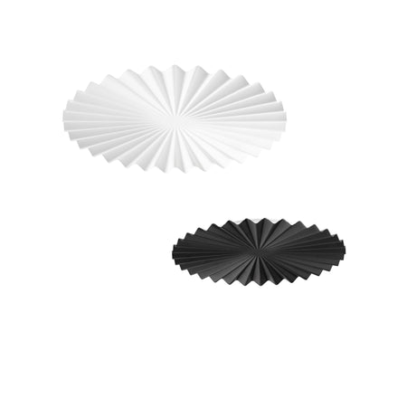 Applique , struttura in metallo e superficie plissettata Bianco 50X10 CM