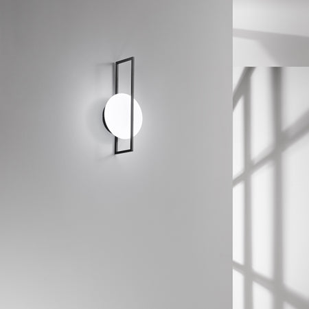 Applique Led in metallo e acrilico 12W cct 34,5X10Cm