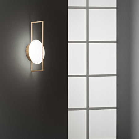 Applique Led in metallo e acrilico 12W cct 34,5X10Cm