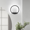 L’applique presenta una struttura in metallo e un diffusore in silicone Nero 15X60 cm