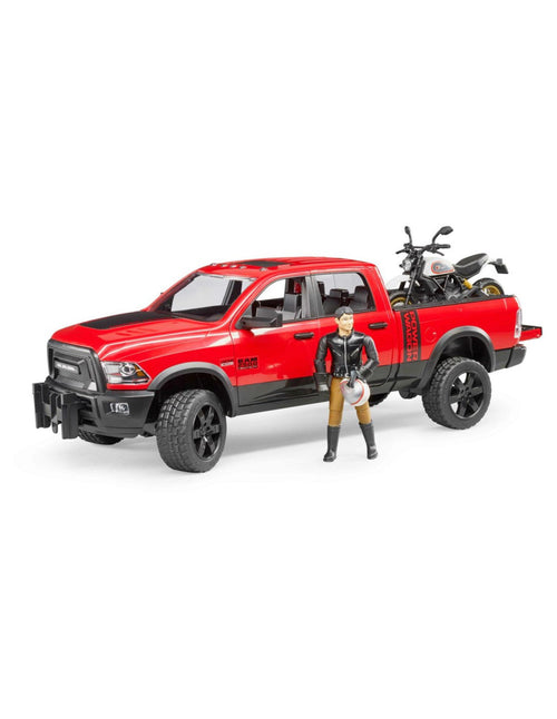 RAM 2500 Power Wagon con Ducati Scramblr Bruder