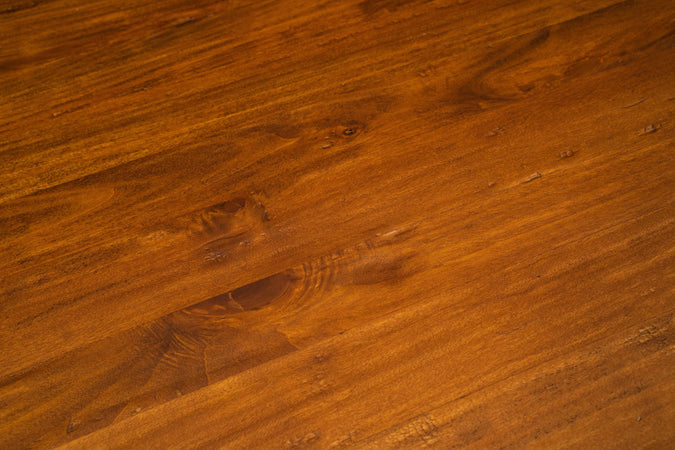 Biscottini Tavolo Country allungabile in legno massello di tiglio struttura bianca anticata piano noce Made in Italy