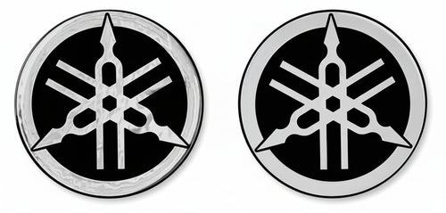 2 ADESIVI in RESINA 3D Tondi YAMAHA DIAPASON per MOTO-SCOOTER 50 mm Nero-Argento