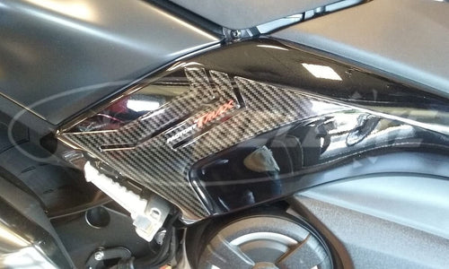 2 ADESIVI in GEL protezioni PIEDI PASSEGGERO compatibili x YAMAHA TMAX 530 2017-2020