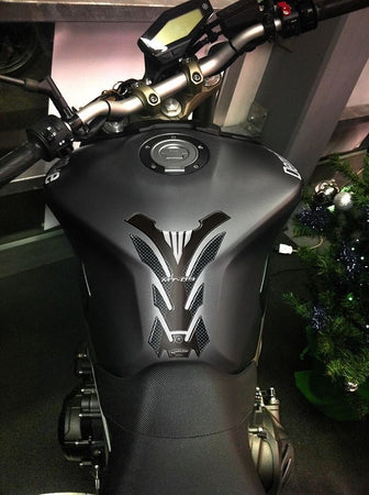 PARASERBATOIO ADESIVO SERBATOIO in RESINA 3D compatibile per MOTO YAMAHA MT-09