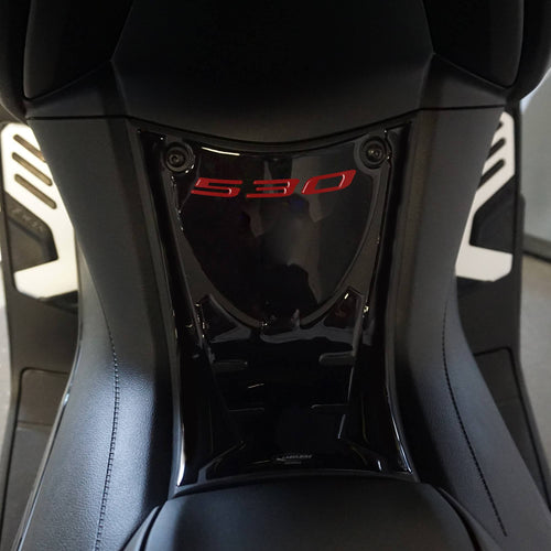 Adesivo resinato 3D pedana anteriore compatibile con Yamaha Tmax 530 2017-2019