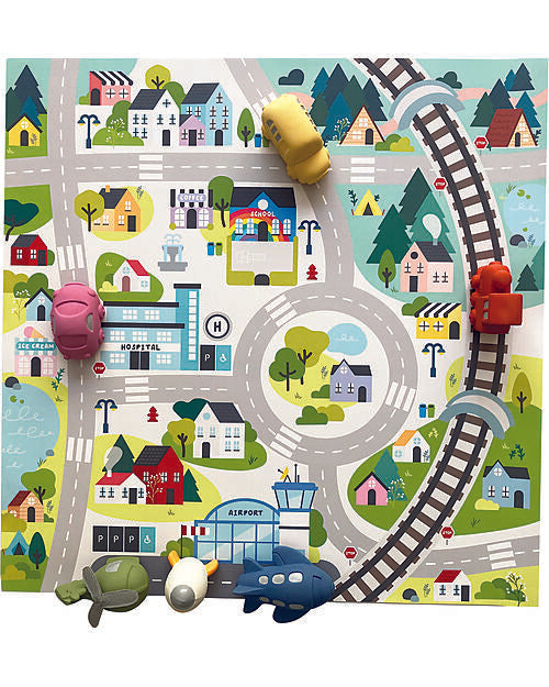 Tappeto Gioco con 3 Giochi in Gomma Naturale - Vroom Vroom Friends - 6 Tikiri