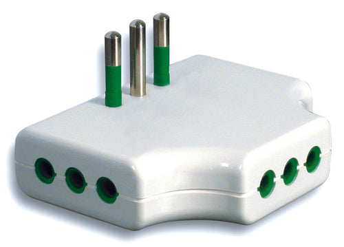 Fanton Adattatore Triplo Piatto In Blister 2P+T Spina 10A/3 Prese 10A