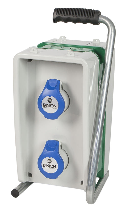 Fanton Quadro Elettrico Eolo 3 Prese 200-250V Ip44 Cm. 15,6X18,5X33,8 H