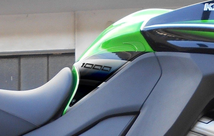 2 ADESIVI 3D GEL PROTEZIONI LATERALI compatibili per moto KAWASAKI VERSYS 1000 - Trasparente